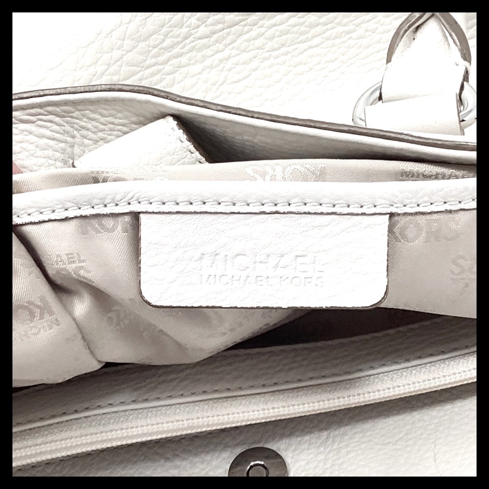 MICHAEL KORS Hamilton Large EW Tote Soft Pebbled Leather Color: Vanilla - Picture 14 of 16